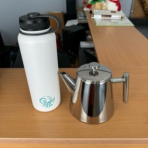 New Steeped Tea Teapot and Water Bottle